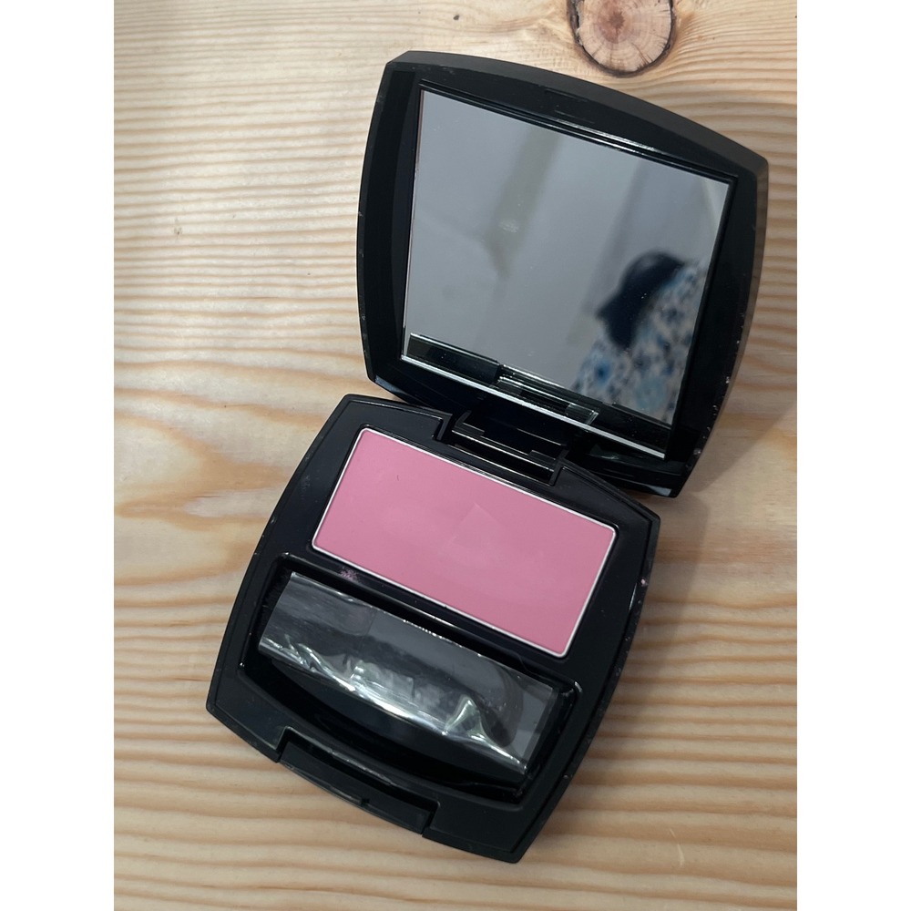 Avon True Color Luminous Blush Heavenly Pink Pressed Powder Compact 0.22 oz